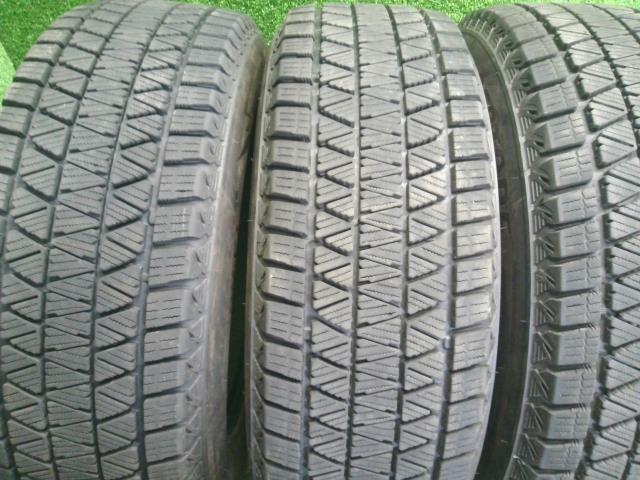 【中古】17インチ 冬 スタッドレスタイヤ 225/65R17 4本 21年製 ブリヂストン BLIZZAKDM-V3  自社品番250239
