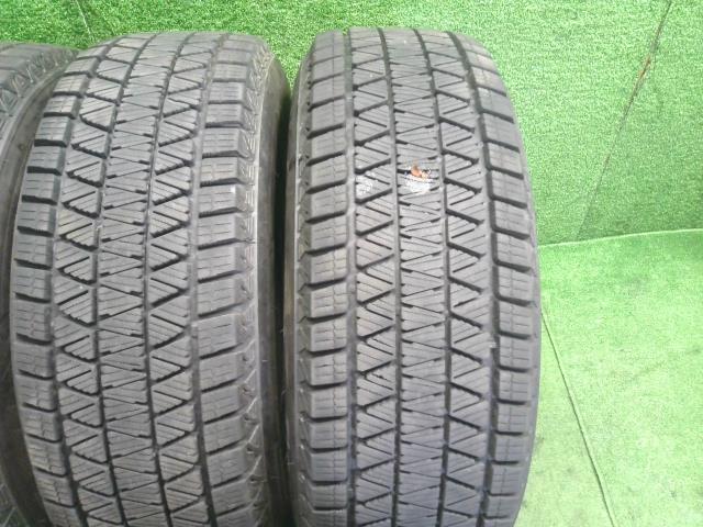 【中古】17インチ 冬 スタッドレスタイヤ 225/65R17 4本 21年製 ブリヂストン BLIZZAKDM-V3  自社品番250239