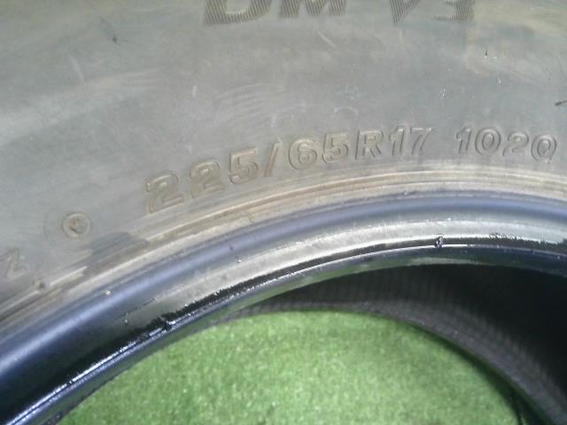 【中古】17インチ 冬 スタッドレスタイヤ 225/65R17 4本 21年製 ブリヂストン BLIZZAKDM-V3  自社品番250239