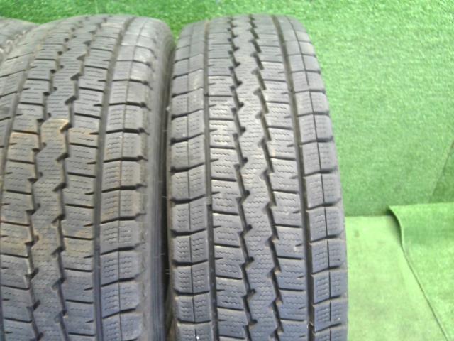 【中古】レジアスエース LDF-KDH206V タイヤ  自社品番250244 1E7