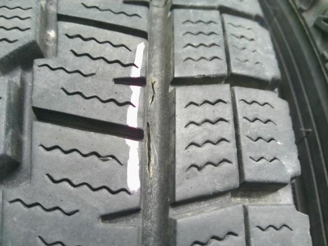 【中古】レジアスエース LDF-KDH206V タイヤ  自社品番250244 1E7