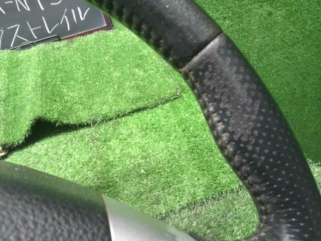 【中古】エクストレイル DBA-NT31 ステアリングホイール ハンドル 　レザー　純正　ｲﾝﾌﾚｰﾀｰ欠品48430-JG01A 自社品番250247 AX6