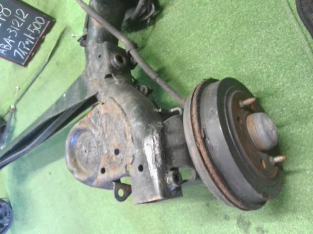 【中古】フィアット 500 ABA-31212 リアアクスルホーシング  自社品番250248