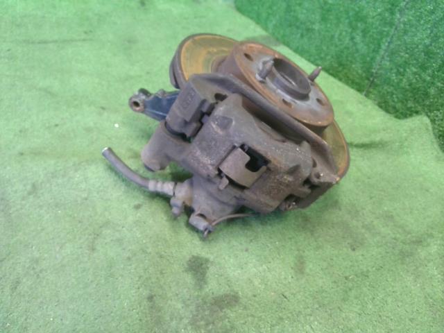 【中古】フィアット 500 ABA-31212 左フロントナックルハブ 自社品番250248