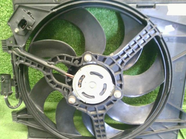 【中古】フィアット 500 ABA-31212 電動ファン  自社品番250248