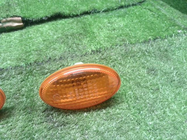 【中古】プレオ TA-RA1 左右 フェンダーマーカーウインカーランプ 84401KE000 自社品番250254 172