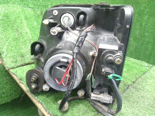 【中古】サンバー LE-TT2 右ヘッドランプ ライト 84001TC060 自社品番250268 59M