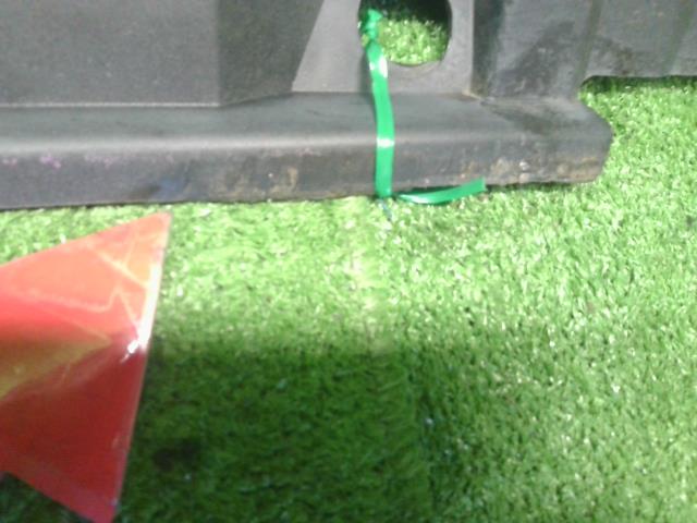 【中古】ＸＶ DBA-GT7 右サイドステップ スポイラー 91112FL100 自社品番250276 K1X