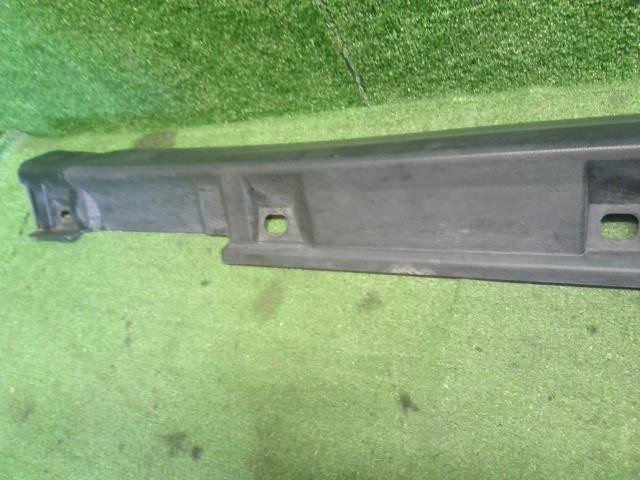 【中古】ＸＶ DBA-GT7 左サイドステップ スポイラー 91112FL110 自社品番250276 K1X