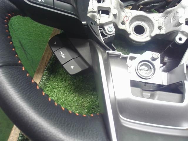 【中古】ＸＶ DBA-GT7 ステアリングホイール ハンドル 34312FL081VH 自社品番250276 K1X