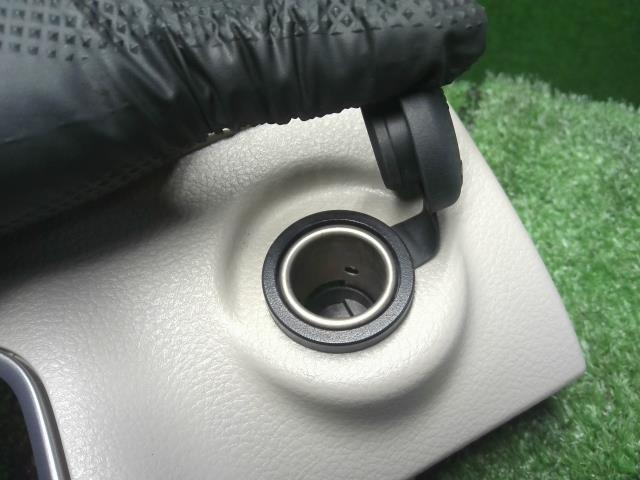 【中古】ラパン DBA-HE33S エアコン AC スイッチパネル 39510-80P00-B9G 自社品番250279 ZVP