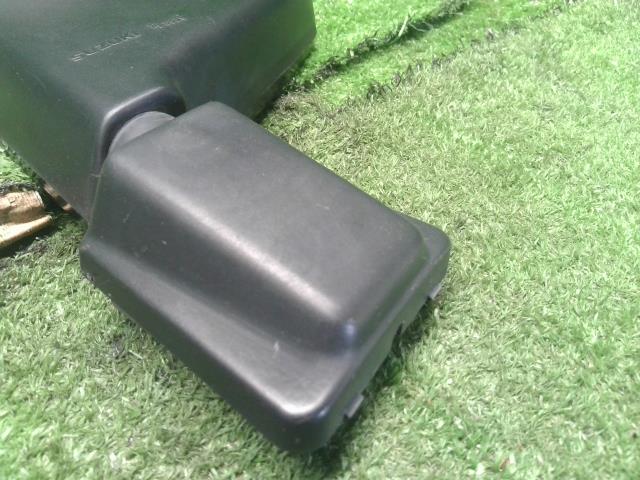 【中古】ジムニー E-JA22W 左ドアミラー サイドミラー 84702-82CA0-5PK 自社品番250288 Y33