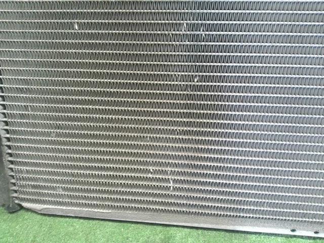 【中古】ジムニー E-JA22W コンデンサー 95311-83C21 自社品番250288 Y33