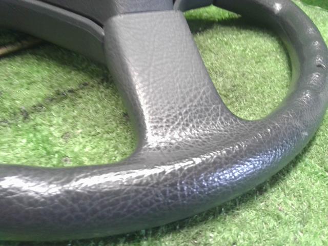 【中古】ジムニー E-JA22W ステアリングホイール ハンドル 48110-70AA0-5ES 自社品番250288 Y33