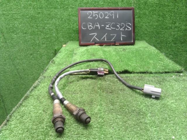 【中古】スイフト CBA-ZC32S オーツー O2センサー 18213-72L00 自社品番250291 ZVR