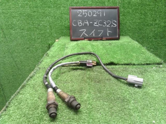 【中古】スイフト CBA-ZC32S オーツー O2センサー 18213-72L00 自社品番250291 ZVR