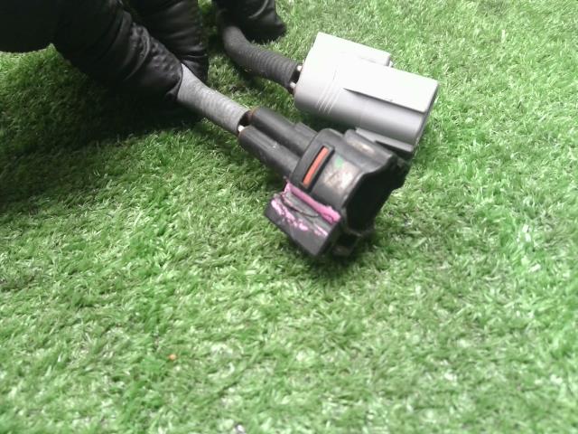 【中古】スイフト CBA-ZC32S オーツー O2センサー 18213-72L00 自社品番250291 ZVR