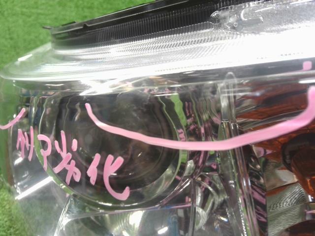 【中古】スペーシア DAA-MK42S 右ヘッドランプ ライト 35120-70K80 自社品番250296 A6R