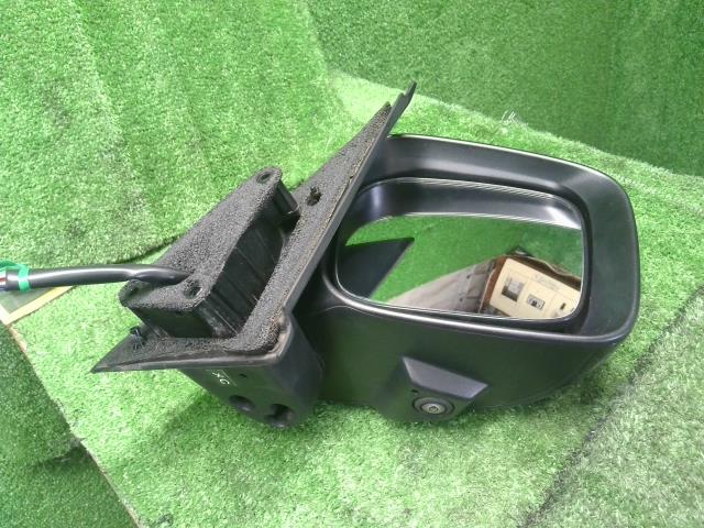 【中古】スペーシア DAA-MK42S 右ドアミラー サイドミラー 84701-81MD1-ZJ3 自社品番250296 A6R