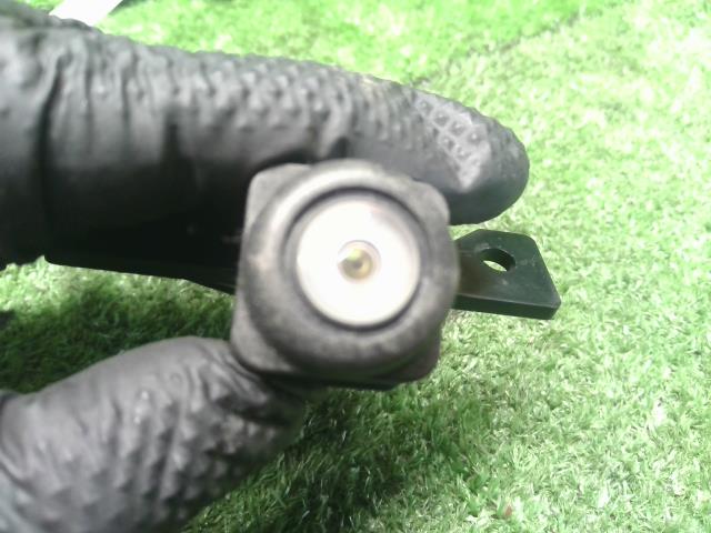 【中古】スペーシア DAA-MK42S フロントグリル用 カメラ 39970-65R30 自社品番250296 A6R