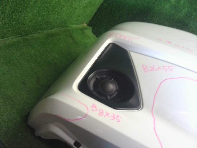 【中古】セレナ DAA-GNC27 フロントバンパー 62022-5TA0A 自社品番250297 QM1