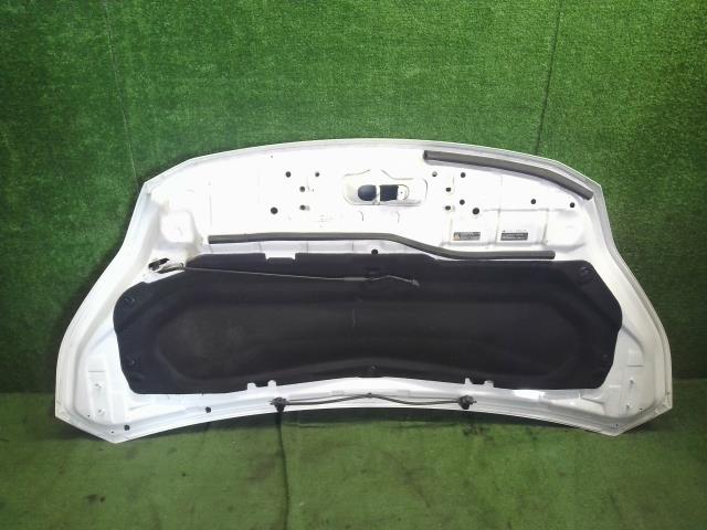 【中古】セレナ DAA-GNC27 ボンネットフード F510M-5TAMA 自社品番250297 QM1