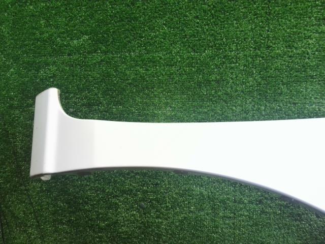 【中古】セレナ DAA-GNC27 右フロントフェンダー F3100-5TAMA 自社品番250297 QM1