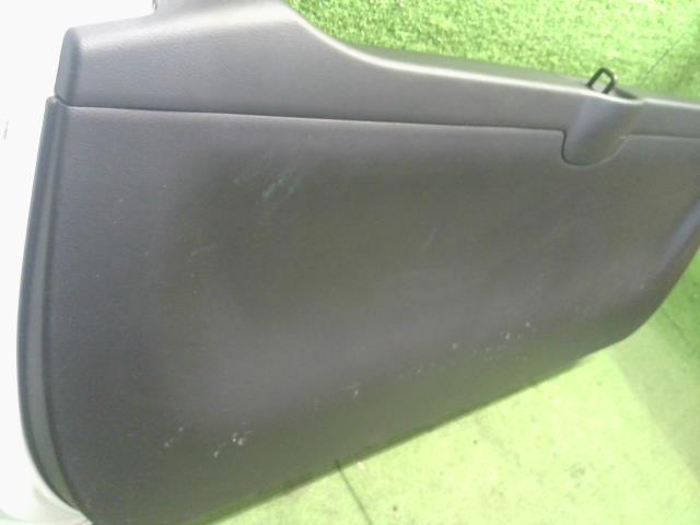 【中古】セレナ DAA-GNC27 バックドア リアゲート パネル K010M-5TAMA 自社品番250297 QM1