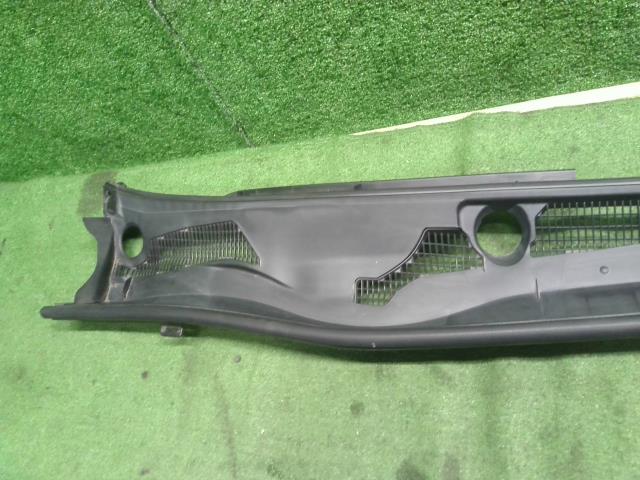 【中古】レクサス GS DBA-GRL11 カウルトップパネル 55708-30201 自社品番250299 085