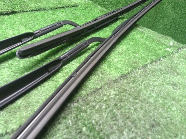 【中古】レクサス GS DBA-GRL11 フロントワイパーアーム 85211-30770 自社品番250299 085