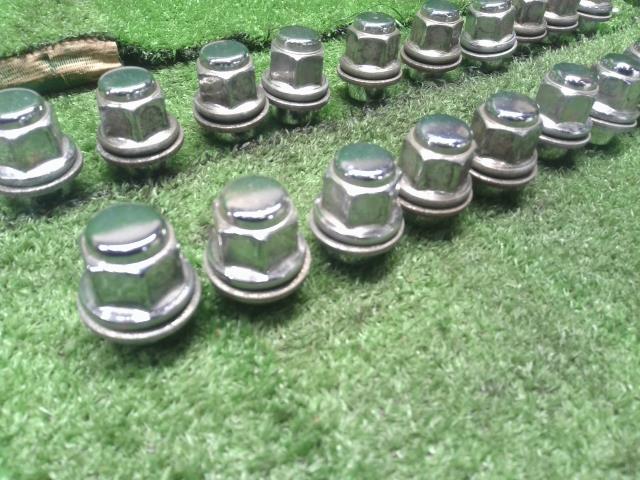 【中古】レクサス GS DBA-GRL11 純正ナット  自社品番250299 085