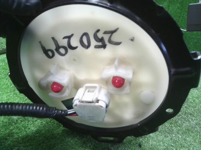 【中古】レクサス GS DBA-GRL11 フューエル 燃料ポンプ 23220-38030 自社品番250299 085
