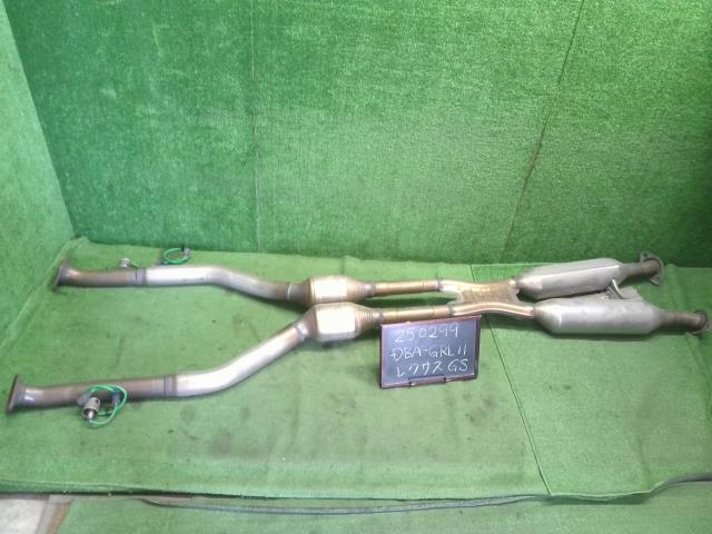 【中古】レクサス GS DBA-GRL11 フロントエキゾーストパイプ マフラー 触媒 17410-31D50 自社品番250299 085