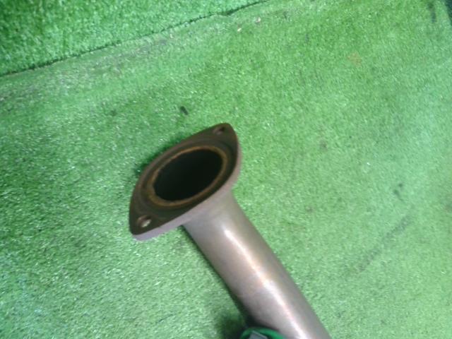 【中古】レクサス GS DBA-GRL11 フロントエキゾーストパイプ マフラー 触媒 17410-31D50 自社品番250299 085