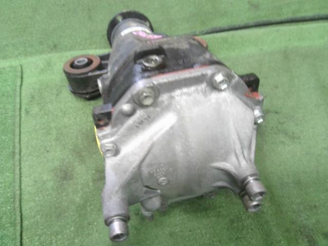 【中古】レクサス GS DBA-GRL11 リアリジットデフ 41110-53224 自社品番250299 085