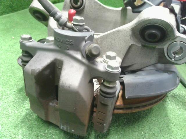 【中古】レクサス GS DBA-GRL11 左リアナックルハブ 42305-30130 自社品番250299 085