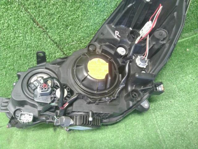 【中古】ＸＶ DAA-GPE 右ヘッドランプ ライト 84001FJ520 自社品番250300 G2U