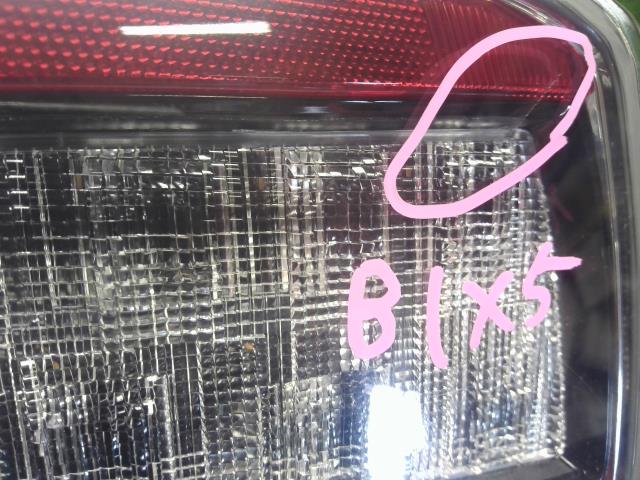 【中古】ＸＶ DAA-GPE 左テールランプ 84912FJ350 自社品番250300 G2U