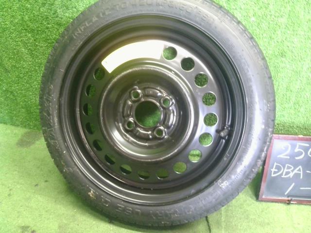 【中古】ノート DBA-E12 スペアタイヤ 工具セット  自社品番250301