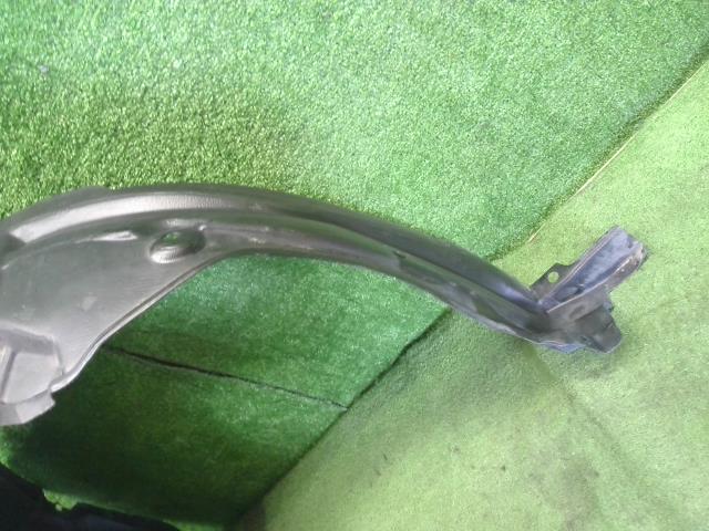 【中古】シエンタ DAA-NHP170G 右フロントインナーフェンダー ライナー 53875-52310 自社品番250303 5B6