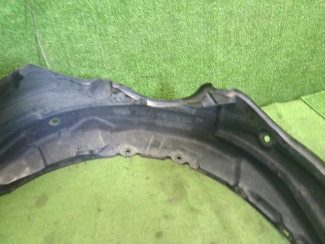 【中古】シエンタ DAA-NHP170G 右フロントインナーフェンダー ライナー 53875-52310 自社品番250303 5B6
