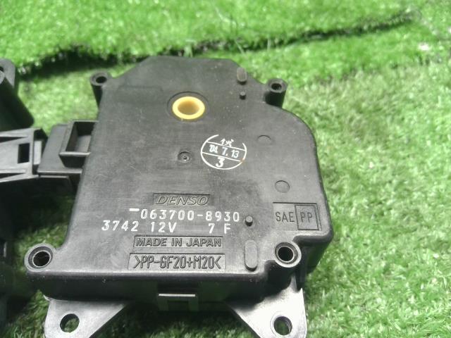 【中古】ムーヴ ABA-L160S エアコン サーボモーター  自社品番250306 W16