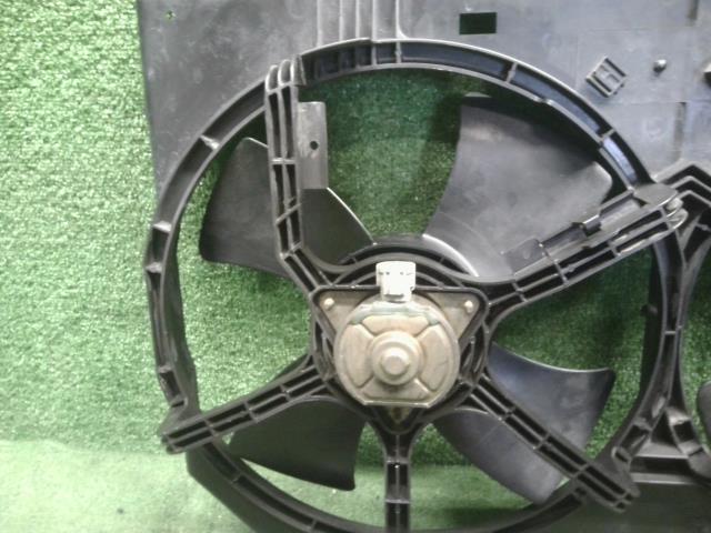 【中古】セレナ UA-TNC24 電動ファン 21481-CX20A 自社品番250307 KY0