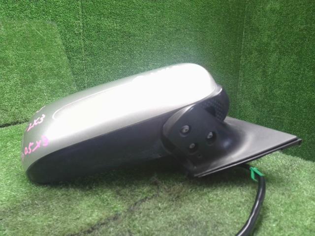 【中古】プリウス ZA-NHW20 右ドアミラー サイドミラー 87910-47090 自社品番250309 1C0