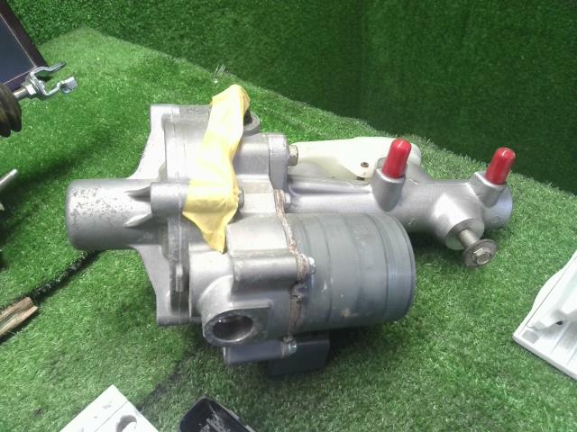 【中古】フリード DAA-GB7 ＡＢＳアクチュエーター ブレーキマスター 57110-TDL-J15 自社品番250311 B553P