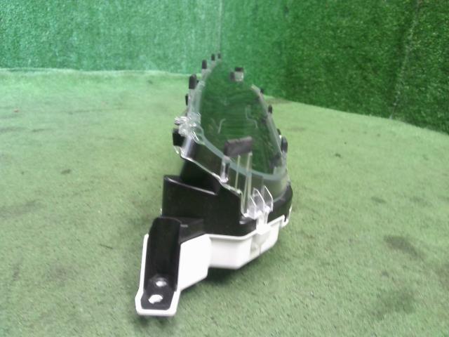 【中古】フリード DAA-GB7 スピードメーター 78100-TDL-J11 自社品番250311 B553P