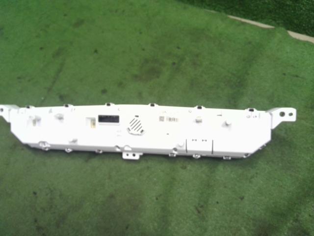 【中古】フリード DAA-GB7 スピードメーター 78100-TDL-J11 自社品番250311 B553P