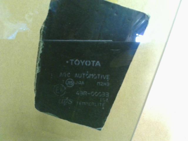 【中古】プリウスα DAA-ZVW41W 左フロントドアガラス 68102-47120 自社品番250324 1G3