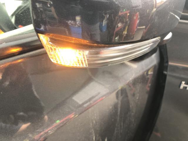 【中古】プリウスα DAA-ZVW41W 右ドアミラー サイドミラー 87910-47260 自社品番250324 1G3