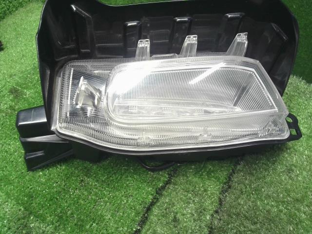 【中古】プリウスα DAA-ZVW41W 左側 デイライト 自社品番250324 1G3